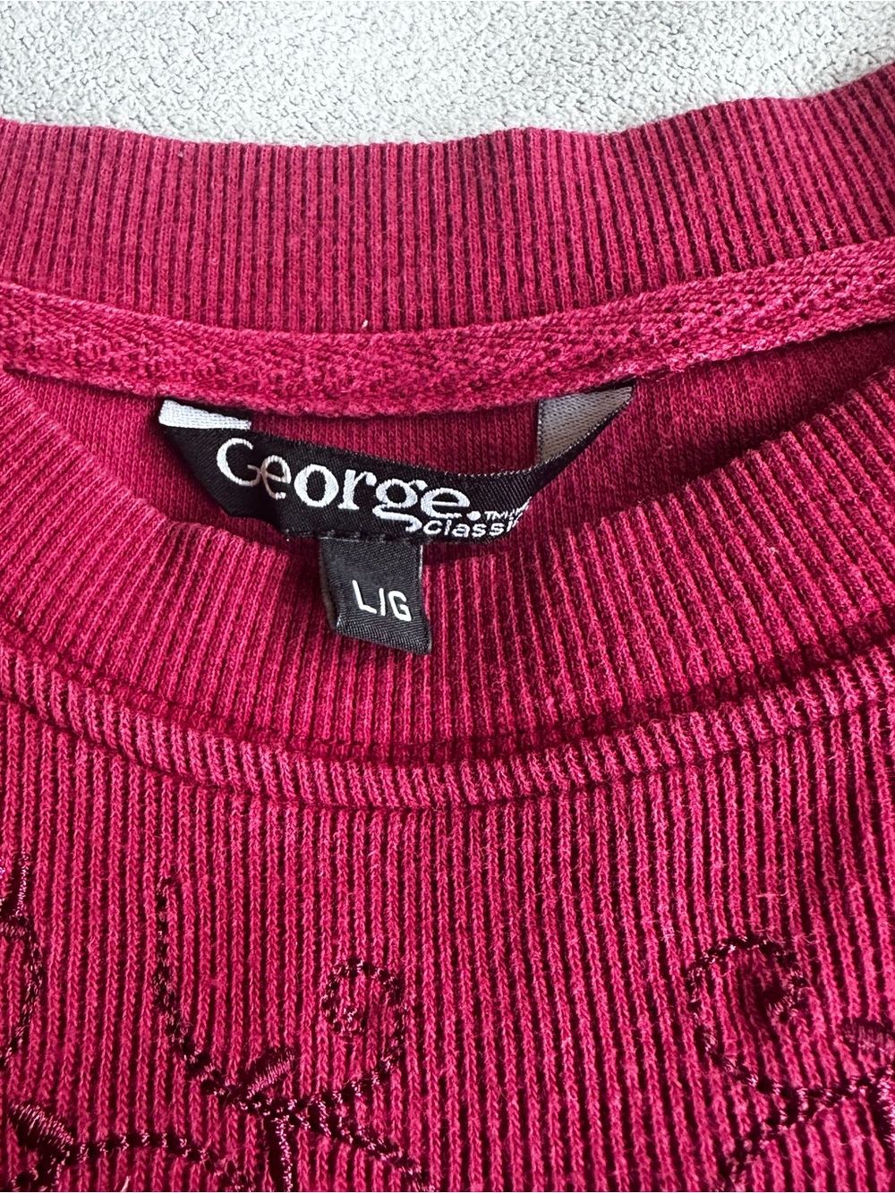 George Raspberry Embroidered Crewneck Sweatshirt - Picture 2 of 4